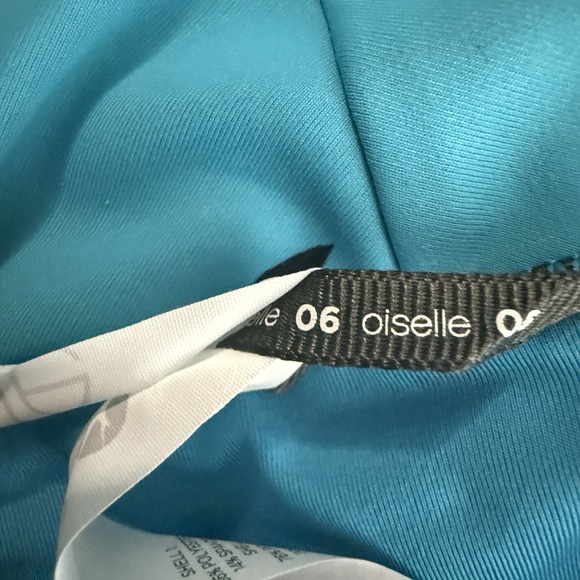 NWOT Oiselle 4" Roga Shorts - Size 6-Robin Blue - Running By and For Women - Picture 6 of 14